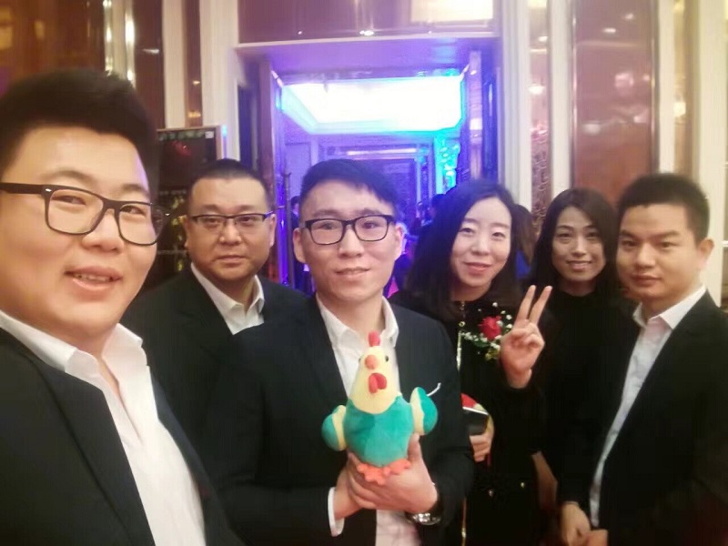 海天裝飾·易尚國際 一起蛻變 騰飛2017！